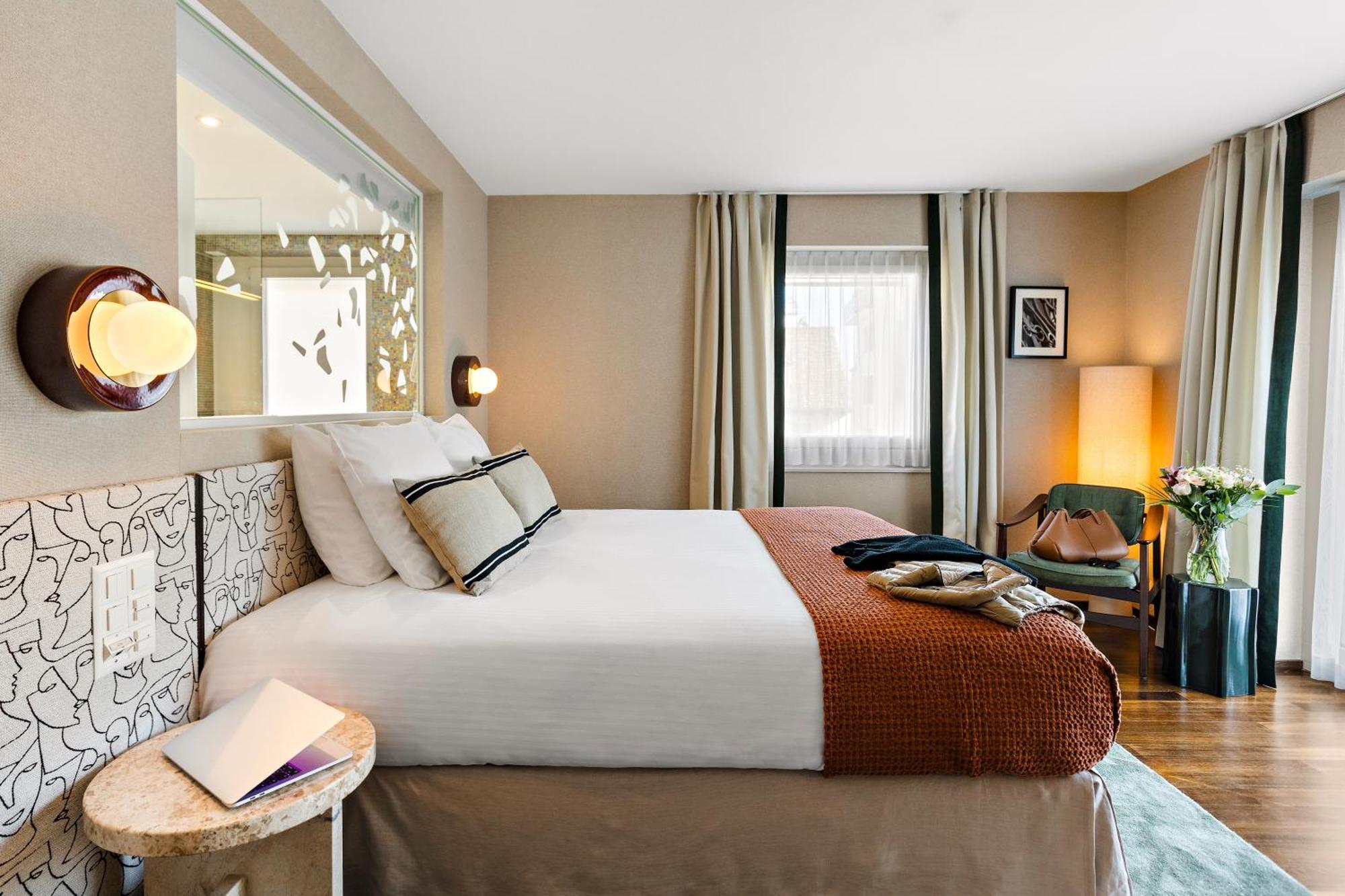 D - - Fully Renovated 2025 Hotel 4*