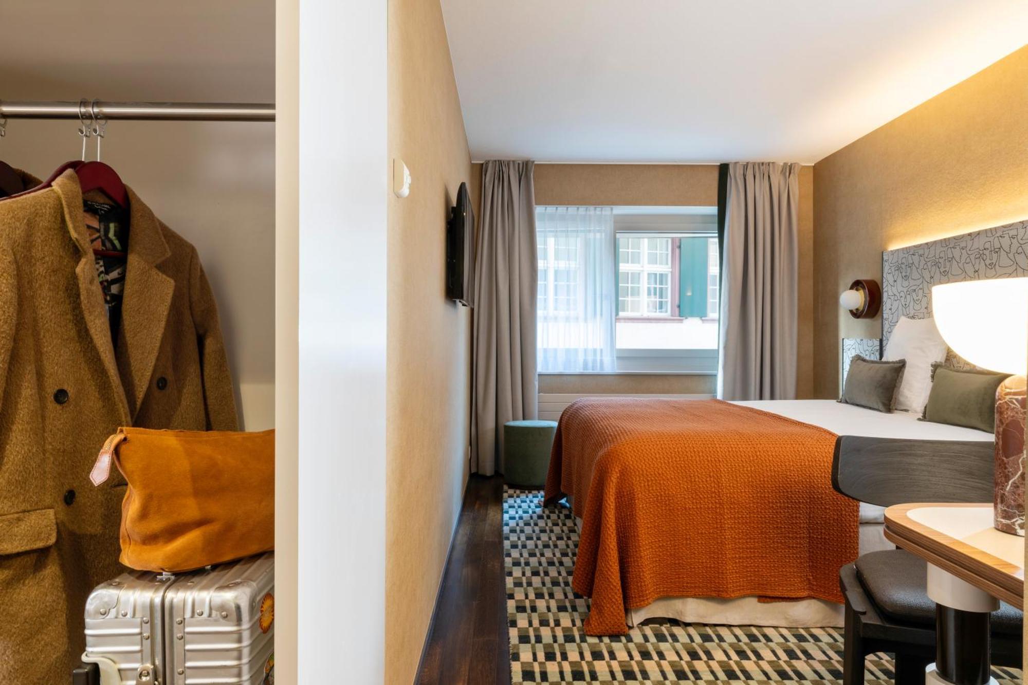 D - - Fully Renovated 2025