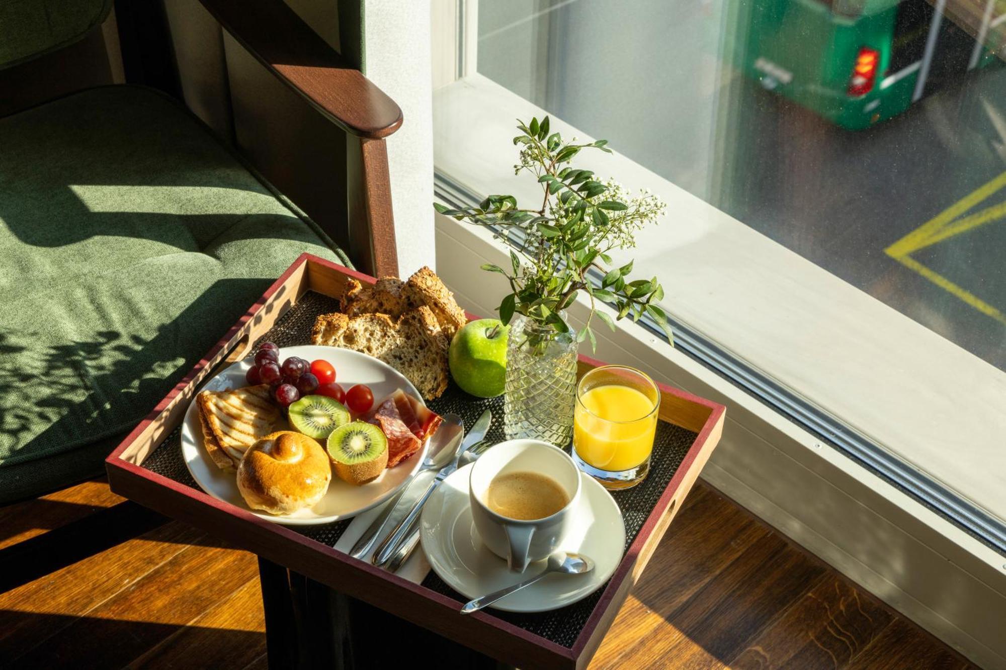 D - - Fully Renovated 2025 Hotel